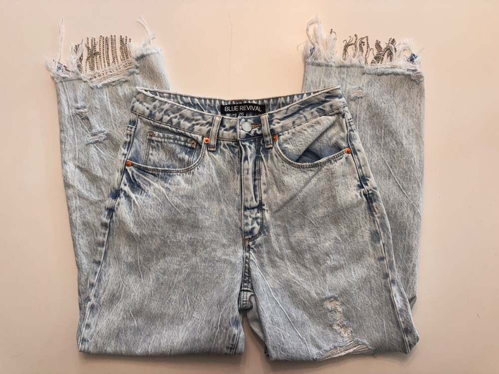 Blue Revival High Rise Distressed Rhinestone Fringe Hem Jeans Size 26